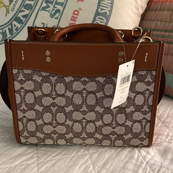 NWT Coach Lips Bag - Picture 5 of 6